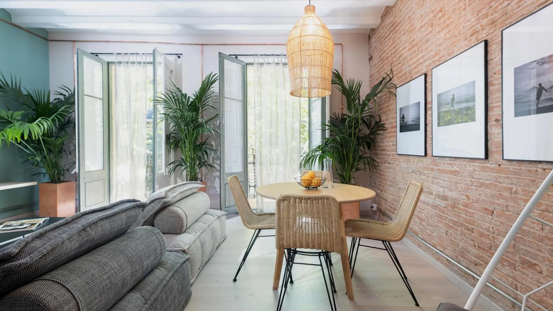 Apartment Pipa - Charming One Bedroom With Balcony Barcelona